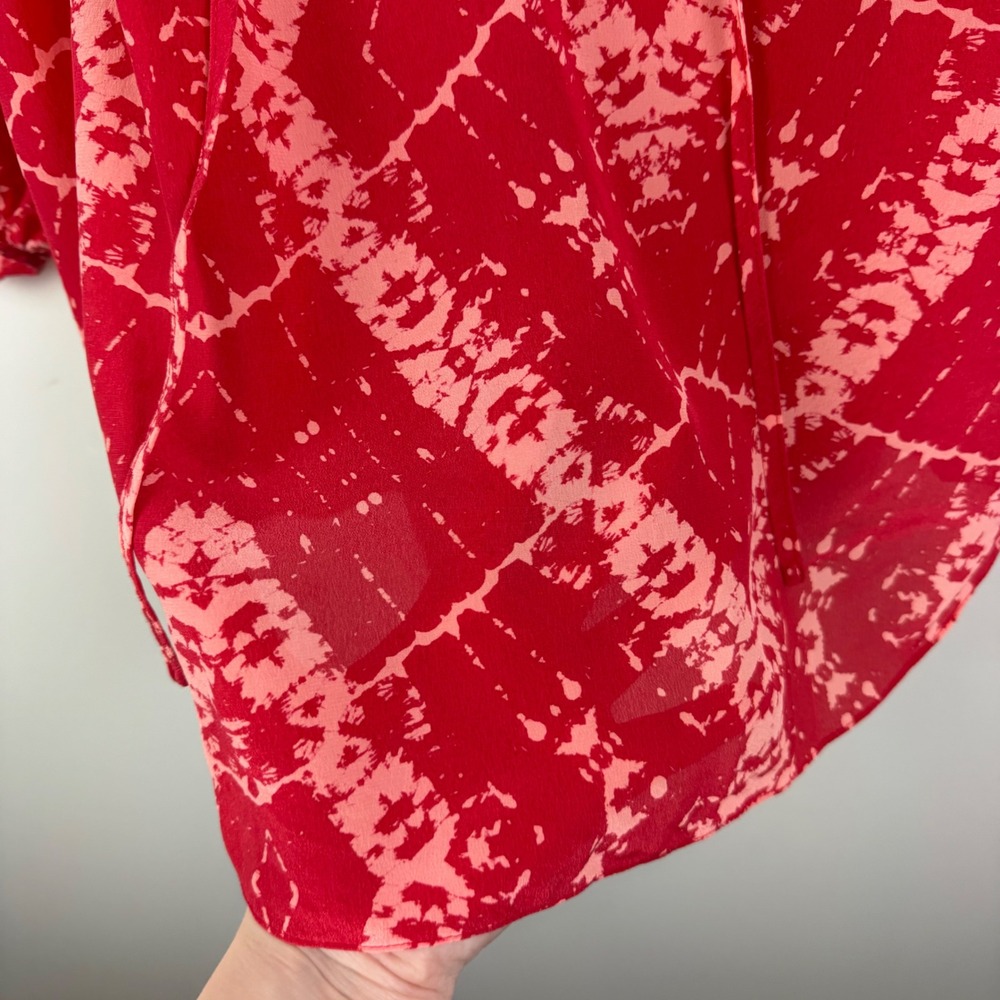 Rebecca Taylor 100% Silk Red Tie‎ Dye Print Blouse Size 6 Lightweight Sheer Chic - Picture 2 of 9